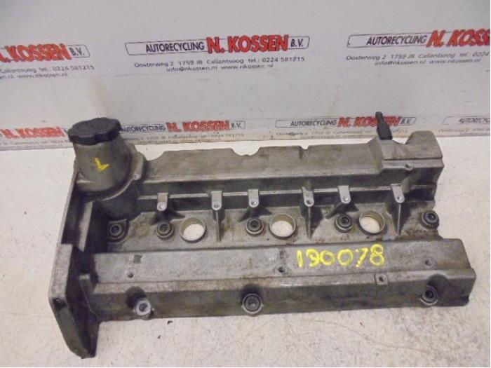 Gebrauchte Ventildeckel Kia Sorento Preis auf Anfrage angeboten von N Kossen Autorecycling BV