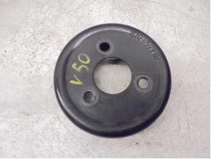Used Water pump pulley Volvo V50 Price on request offered by N Kossen Autorecycling BV