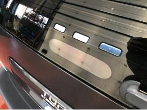 Gebrauchte Zusätzliches Bremslicht Mitte Dodge Ram Van Preis auf Anfrage angeboten von N Kossen Autorecycling BV