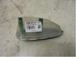 Used GPS antenna BMW 7 serie (F01/02/03/04) 730d 24V Price on request offered by N Kossen Autorecycling BV