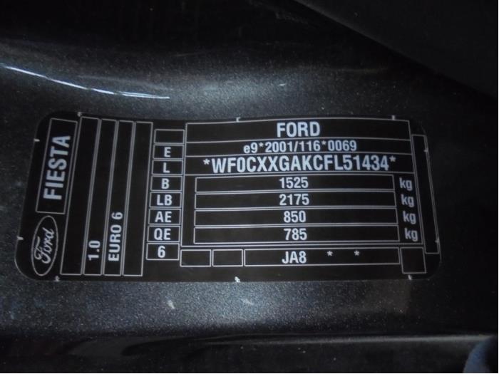 Manija del portón trasero de un Ford Fiesta 6 (JA8) 1.0 Ti-VCT 12V 65 2015