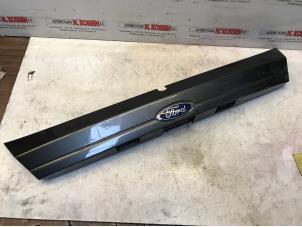 Used Tailgate handle Ford Fiesta 6 (JA8) 1.0 Ti-VCT 12V 65 Price on request offered by N Kossen Autorecycling BV