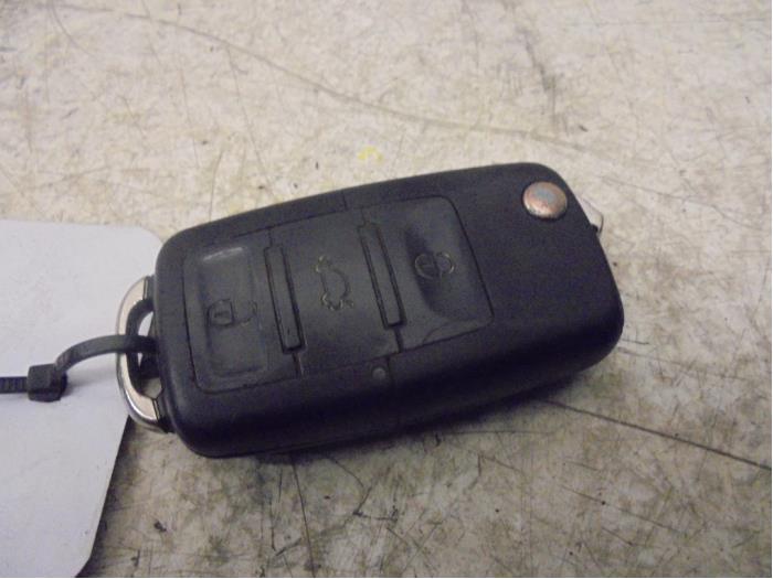 Używane Klucz Volkswagen Golf Cena na żądanie oferowane przez N Kossen Autorecycling BV
