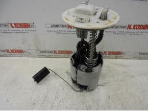 Used Electric fuel pump Mitsubishi Outlander Price on request offered by N Kossen Autorecycling BV