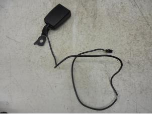 Used Front seatbelt buckle, left Volkswagen UP Price on request offered by N Kossen Autorecycling BV