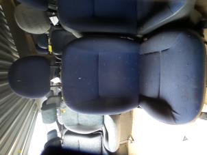 Gebrauchte Sitz rechts Peugeot Partner 1.9 D Preis auf Anfrage angeboten von N Kossen Autorecycling BV