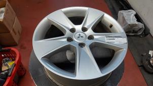 Used Wheel Mitsubishi Outlander (CU) 2.0 16V 4x4 Price on request offered by N Kossen Autorecycling BV