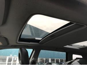 Used Sliding/tilting sunroof Mitsubishi Outlander (CU) 2.0 16V 4x4 Price on request offered by N Kossen Autorecycling BV
