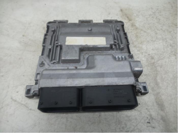 Used Engine management computer Mercedes C (W204) 1.8 C-180 CGI 16V Price on request offered by N Kossen Autorecycling BV