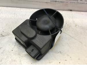 Used Alarm siren Renault Megane Price on request offered by N Kossen Autorecycling BV