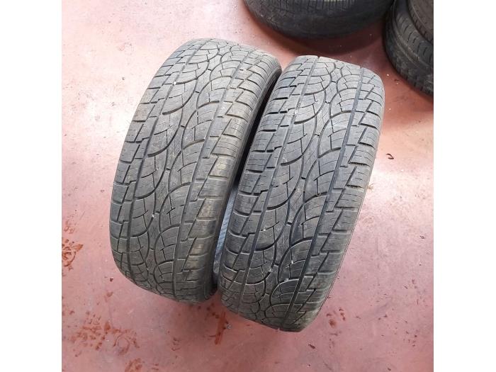 Używane Opona Cena na żądanie oferowane przez N Kossen Autorecycling BV