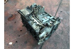Used Engine crankcase Chevrolet Aveo Price on request offered by N Kossen Autorecycling BV