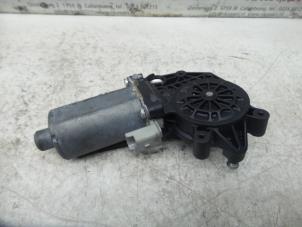 Used Door window motor Peugeot 206+ (2L/M) 1.4 XS Price on request offered by N Kossen Autorecycling BV