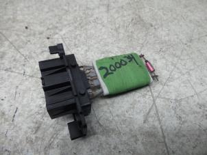 Used Cooling fan resistor Peugeot Boxer (U9) 2.2 HDi 120 Euro 4 Price on request offered by N Kossen Autorecycling BV