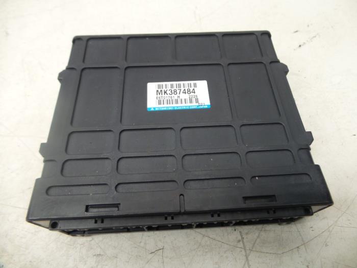 Used Engine management computer Mitsubishi Pajero Price on request offered by N Kossen Autorecycling BV