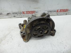 Used Oil pump Skoda Rapid Price on request offered by N Kossen Autorecycling BV