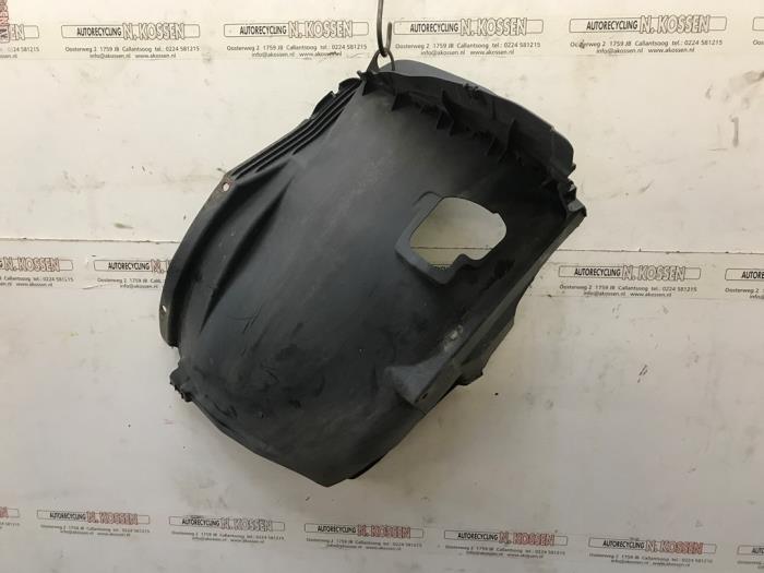 Używane Nadkole BMW 1 serie (E87/87N) 116i 1.6 16V Cena na żądanie oferowane przez N Kossen Autorecycling BV