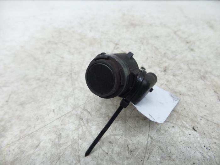 PDC Sensor from a Volkswagen Crafter (SY) 2.0 TDI 2018