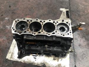 Used Engine crankcase Mitsubishi Pajero Hardtop (V6/7) 3.2 DI-D 16V Price on request offered by N Kossen Autorecycling BV