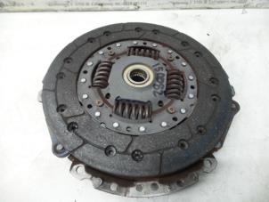 Used Clutch kit (complete) Opel Corsa Price on request offered by N Kossen Autorecycling BV