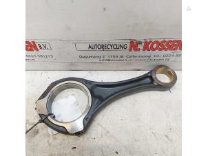 Used Connecting rod Mercedes ML-Klasse Price on request offered by N Kossen Autorecycling BV