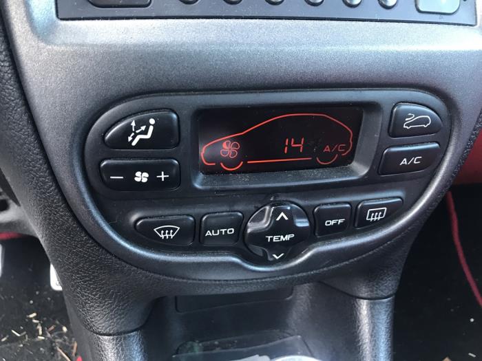 Air conditioning control panel Peugeot 206 CC 2.0 16V