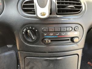 Usados Panel de control de calefacción Honda CRX (EG/EH) 1.6 ESi 16V Precio de solicitud ofrecido por N Kossen Autorecycling BV