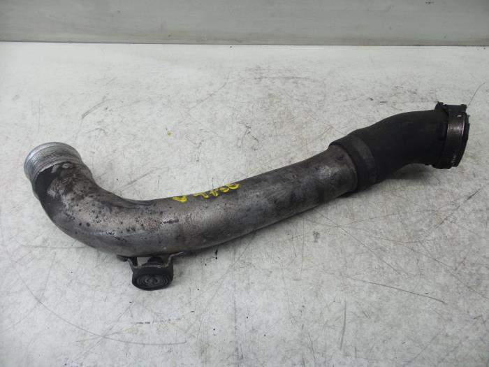 Gebrauchte Intercooler Rohr Audi Q7 (4LB) 4.2 TDI V8 32V Preis auf Anfrage angeboten von N Kossen Autorecycling BV