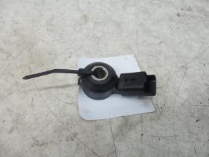 Used Detonation sensor Peugeot 208 Price on request offered by N Kossen Autorecycling BV