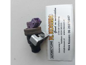 Used LPI injector Peugeot 307 SW (3H) 1.6 16V Price on request offered by N Kossen Autorecycling BV