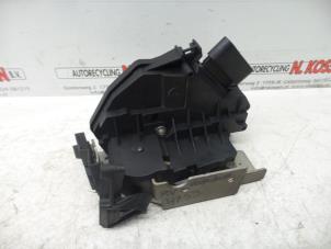 Used Door lock mechanism 2-door, right Ford Transit Price on request offered by N Kossen Autorecycling BV