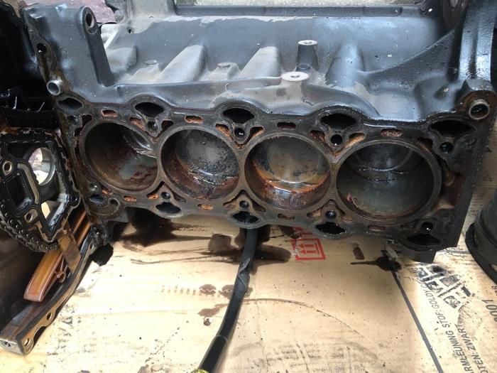 Używane Korbowód Opel Corsa Cena na żądanie oferowane przez N Kossen Autorecycling BV