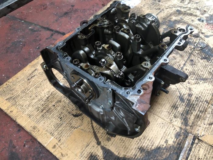Bloque inferior motor de un Ford Fiesta 2015