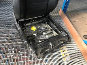 Used Seat frame Porsche 911 (996) 3.4 Carrera 24V Price on request offered by N Kossen Autorecycling BV