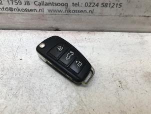 Used Folding key Audi A4 Avant (B7) 2.0 TDI Price on request offered by N Kossen Autorecycling BV