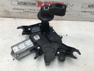 Used Rear wiper motor Renault Clio IV (5R) 0.9 Energy TCE 90 12V Price on request offered by N Kossen Autorecycling BV