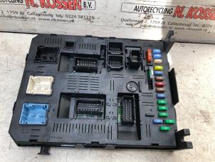 Used Fuse box Peugeot 607 (9D/U) 2.7 HDi V6 24V Price on request offered by N Kossen Autorecycling BV