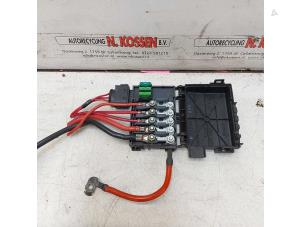 Used Fuse box Seat Leon Price on request offered by N Kossen Autorecycling BV
