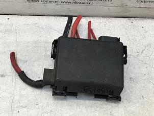 Used Fuse box Volkswagen New Beetle (9C1/9G1) 2.0 Price on request offered by N Kossen Autorecycling BV