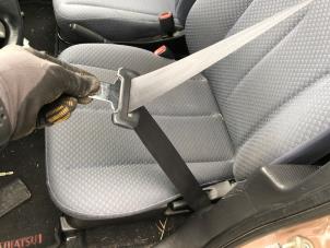 Used Front seatbelt, left Daihatsu YRV (M2) 1.3 16V DVVT Price on request offered by N Kossen Autorecycling BV