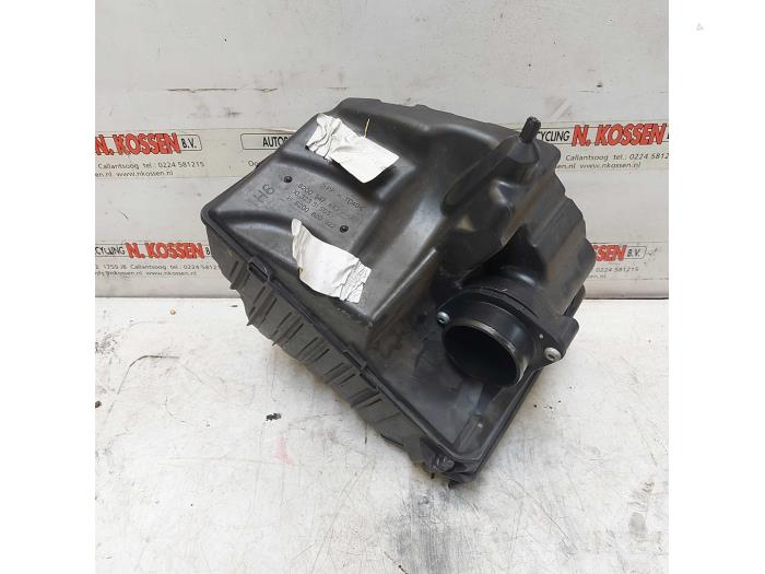 Gebrauchte Luftfiltergehäuse Renault Grand Scénic III (JZ) 1.4 16V TCe 130 Preis auf Anfrage angeboten von N Kossen Autorecycling BV