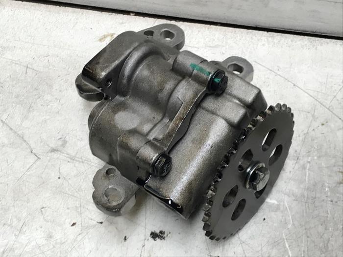 Gebrauchte Ölpumpe Citroen Jumper Preis auf Anfrage angeboten von N Kossen Autorecycling BV