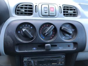 Usados Panel de control de calefacción Nissan Micra (K11) 1.3 LX,SLX 16V Precio de solicitud ofrecido por N Kossen Autorecycling BV
