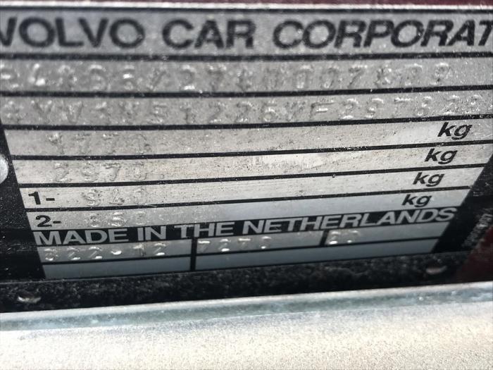Retrovisor externo izquierda de un Volvo S40 (VS) 1.8 16V 1998
