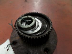 Used Rear hub Peugeot 206 (2A/C/H/J/S) 2.0 GTI 16V Price on request offered by N Kossen Autorecycling BV