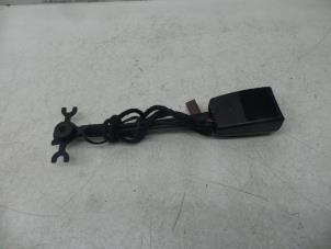 Used Front seatbelt buckle, right Ford Galaxy (WA6) 2.0 TDCi 16V 140 Price on request offered by N Kossen Autorecycling BV