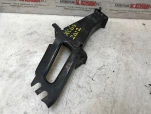Used Front bumper bracket, left Volvo XC60 Price on request offered by N Kossen Autorecycling BV