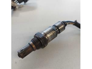 Lambda probe from a Audi A4 (B9) 2.0 40 TDI 16V 2017