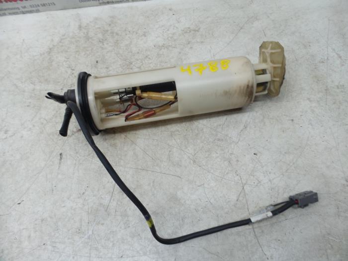 Usagé Pompe essence Volvo C70 (NK) 2.0 T 20V Prix sur demande proposé par N Kossen Autorecycling BV