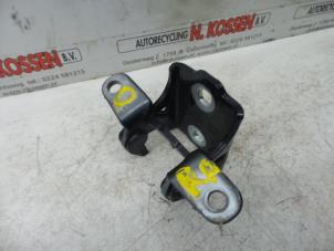 Used Rear door hinge, right Opel Meriva Price on request offered by N Kossen Autorecycling BV